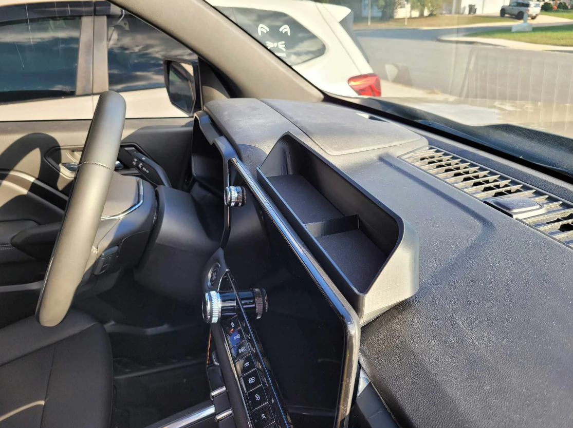 Chevy Colorado / GMC Canyon 2023+ Dashboard Storage Compartment / Sunglass Holder